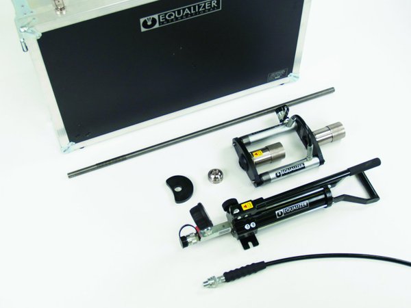 FC10TESTD Hydraulic Flange Closing Tool  Standard Kit - EQUALIZER